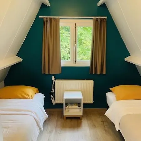 בקתה Fourseasons